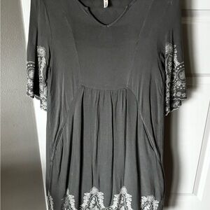 Orange Creek Charcoal Tunic with White Accents